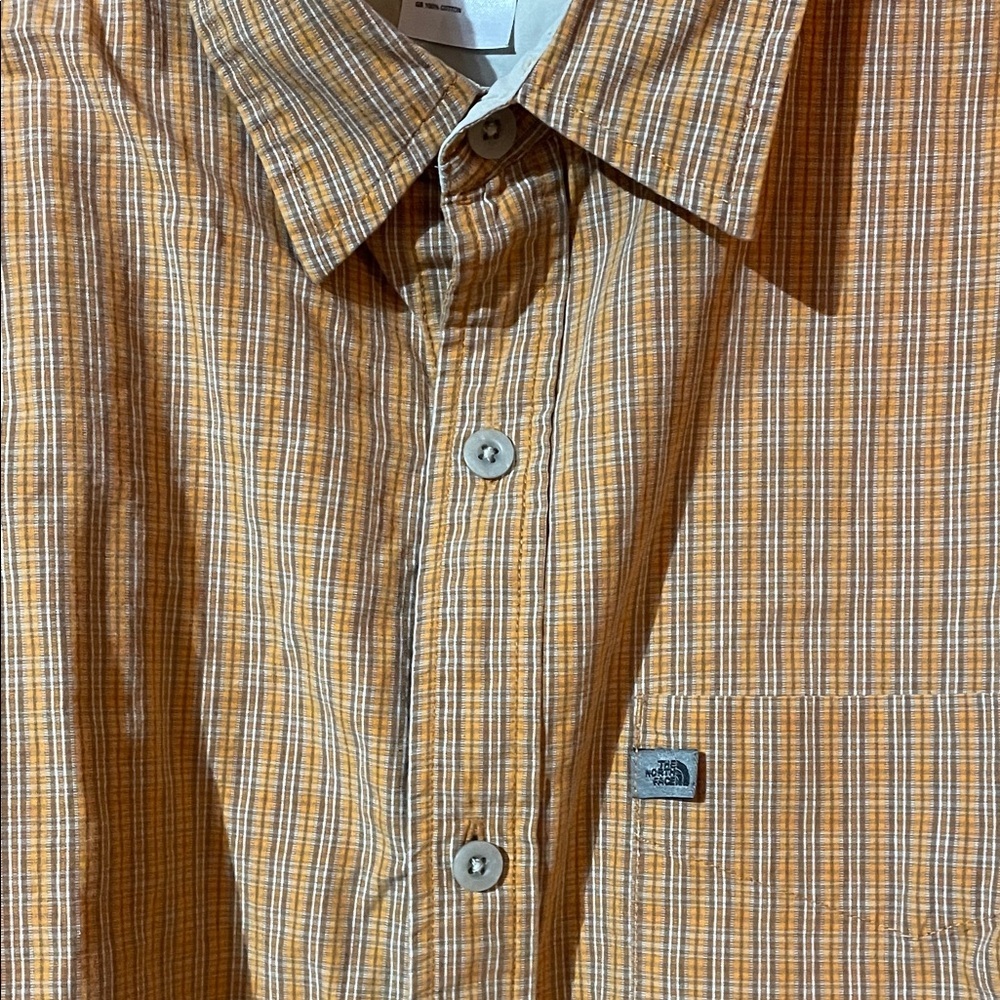 North Face A5 Men's Orange Plaid Button Down Short Sleeve Shirt - Picture 3 of 5